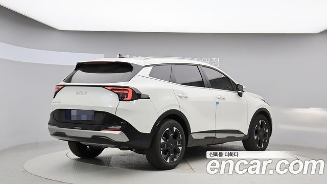 Kia Sportage (V) Gasoline 1.6 Turbo 2WD Noblesse 2025 — фото 4