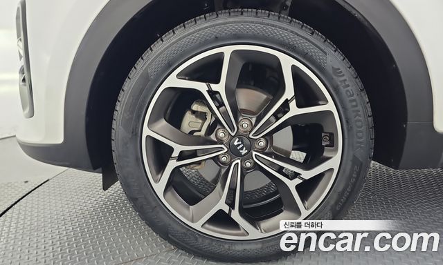 Kia Sportage The Bold Gasoline Prestige 2020 — фото 5