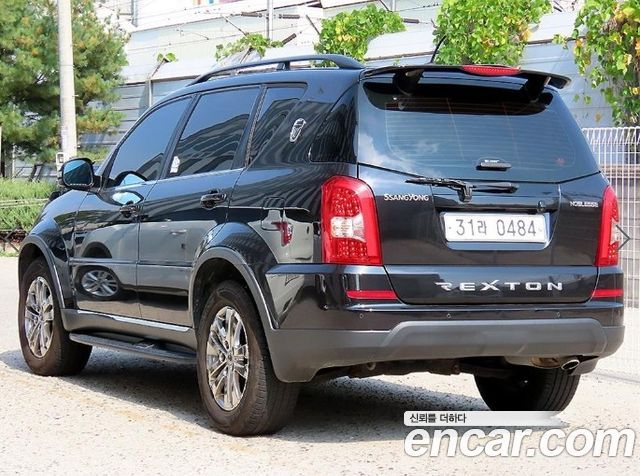 KG Mobility (SsangYong) Rexton W 2.0 4WD Nobless 2015 — фото 3