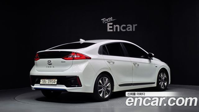 Hyundai Ioniq Hybrid Q 2016 — фото 2