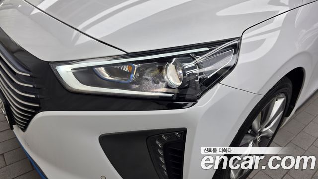 Hyundai Ioniq Hybrid Q 2016 — фото 28