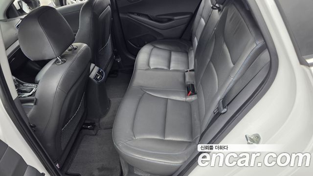 Hyundai Ioniq Hybrid Q 2016 — фото 32