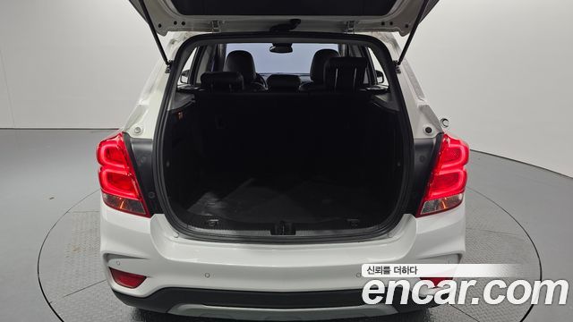 Chevrolet Trax 1.4 LT Deluxe 2017 — фото 16