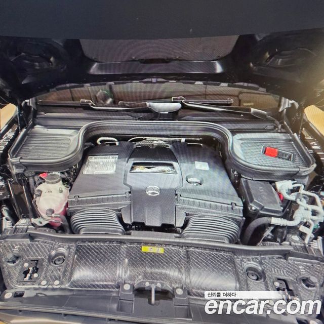 Mercedes-Benz GLS-Class (X167) GLS580 4MATIC 2024 — фото 6