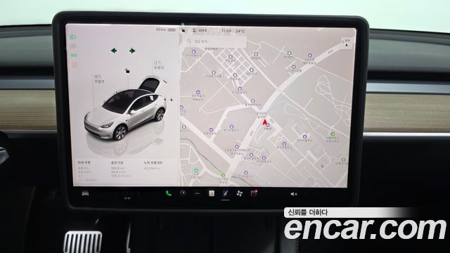 Tesla Model Y RWD 2024 — фото 13