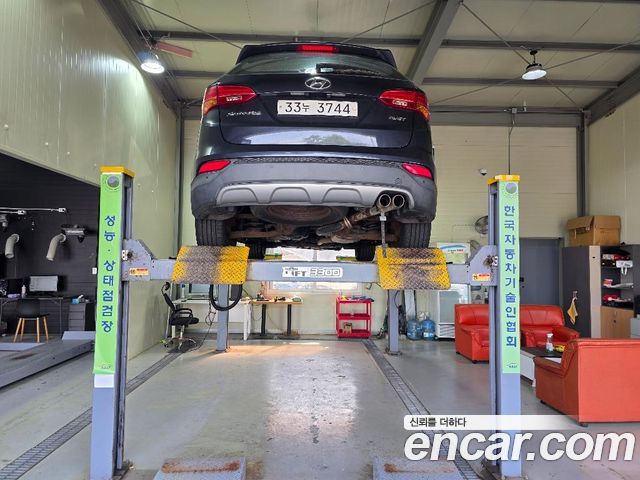 Hyundai Santa Fe (DM) Diesel(e-VGT) 2.0 2WD Exclusive 2015 — фото 2