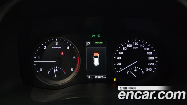Hyundai Tucson Diesel 1.7 2WD Premium 2017 — фото 8