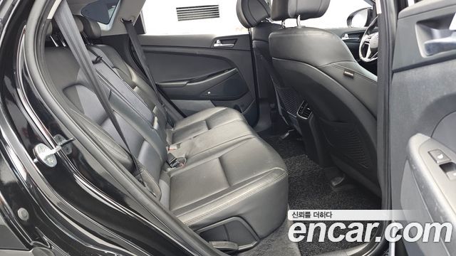 Hyundai Tucson Diesel 1.7 2WD Premium 2017 — фото 11