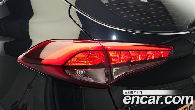 Hyundai Tucson Diesel 1.7 2WD Premium 2017 — фото 23