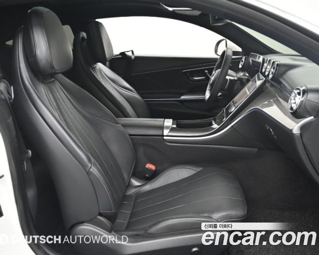 Mercedes-Benz CLE-Class (C236) CLE200 Coupe 2024 — фото 10