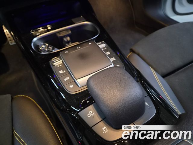 Mercedes-Benz CLA-Class (C118) AMG CLA 45 S 4MATIC+ 2021 — фото 17