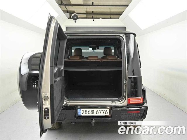 Mercedes-Benz G-Class (W463b) G400d 2021 — фото 23