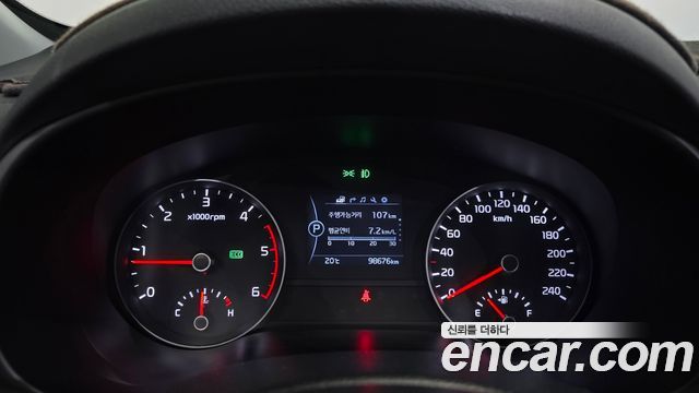 Kia Sportage (IV) Diesel 1.7 2wd Noblesse 2018 — фото 8