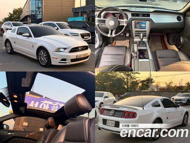 Ford Mustang Coupe