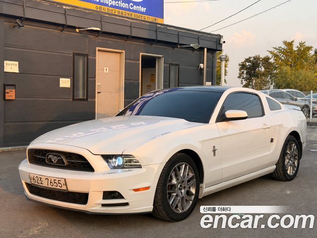 Ford Mustang Coupe 2014 — фото 4