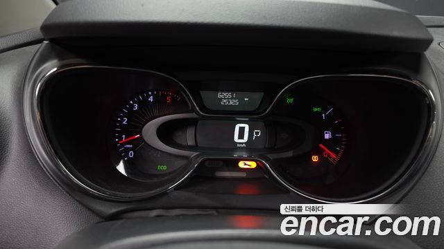 Renault Korea QM3 RE Signature 2016 — фото 8