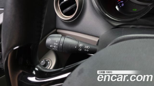 Renault Korea QM3 RE Signature 2016 — фото 16