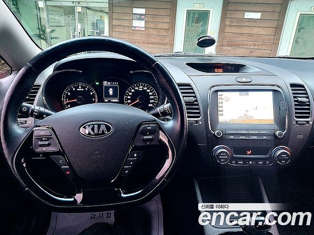 Kia K3 Trendy Style 2017 — фото 10