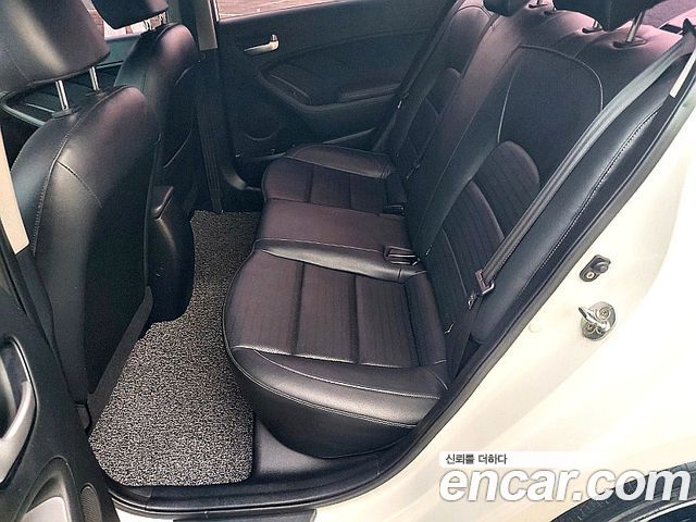 Kia K3 Trendy Style 2017 — фото 17