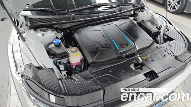 Hyundai Ioniq 5 Long Range AWD Prestige 2025 — фото 6