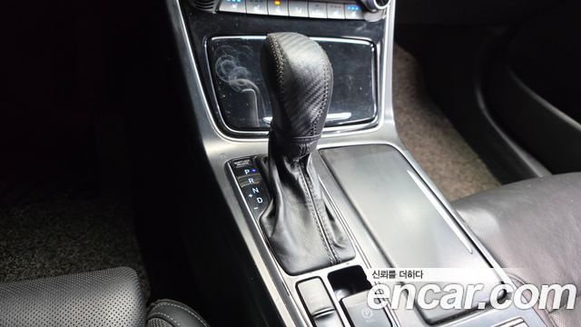 Hyundai Grandeur (IG) 3.0 LPi Dsabled Person Premium Special 2018 — фото 9