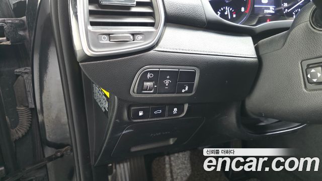 Hyundai Grandeur (IG) 3.0 LPi Dsabled Person Premium Special 2018 — фото 17