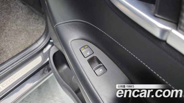Hyundai Grandeur (IG) 3.0 LPi Dsabled Person Premium Special 2018 — фото 20