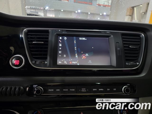 Kia Carnival 9-seater Noblesse 2015 — фото 16