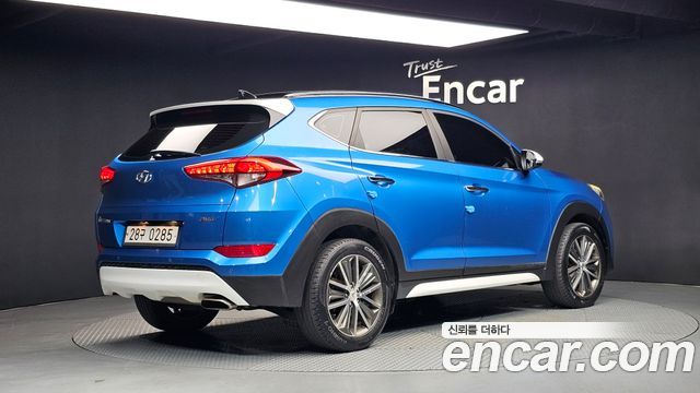 Hyundai Tucson Diesel 1.7 2WD Modern Fever 2017 — фото 2