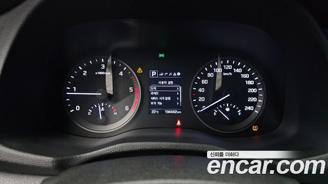 Hyundai Tucson Diesel 1.7 2WD Modern Fever 2017 — фото 8