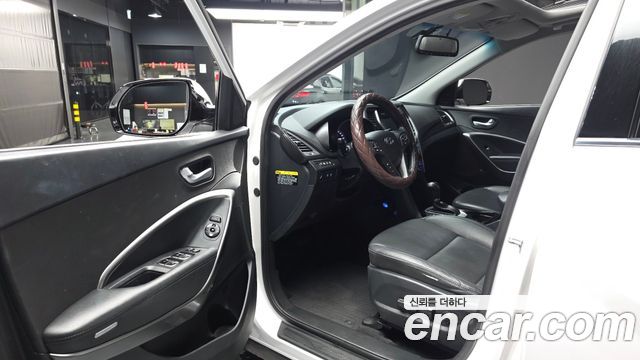 Hyundai Santa Fe The Prime Diesel 2.0 2WD Value Plus 2018 — фото 10