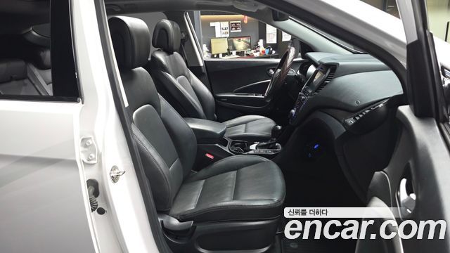 Hyundai Santa Fe The Prime Diesel 2.0 2WD Value Plus 2018 — фото 11