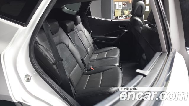 Hyundai Santa Fe The Prime Diesel 2.0 2WD Value Plus 2018 — фото 12