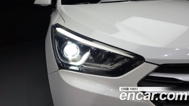 Hyundai Santa Fe The Prime Diesel 2.0 2WD Value Plus 2018 — фото 22