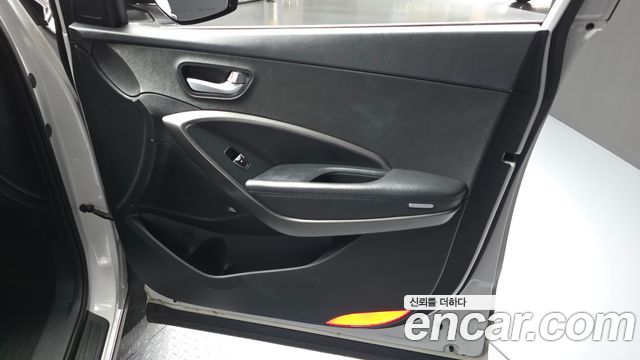 Hyundai Santa Fe The Prime Diesel 2.0 2WD Value Plus 2018 — фото 24