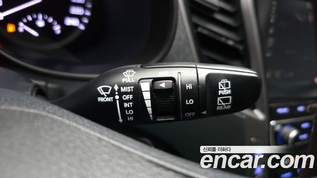 Hyundai Santa Fe The Prime Diesel 2.0 2WD Value Plus 2018 — фото 30
