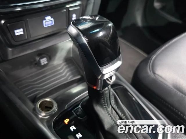 KG Mobility (SsangYong) Very New Tivoli Gasoline 1.5 2WD V3 2022 — фото 15