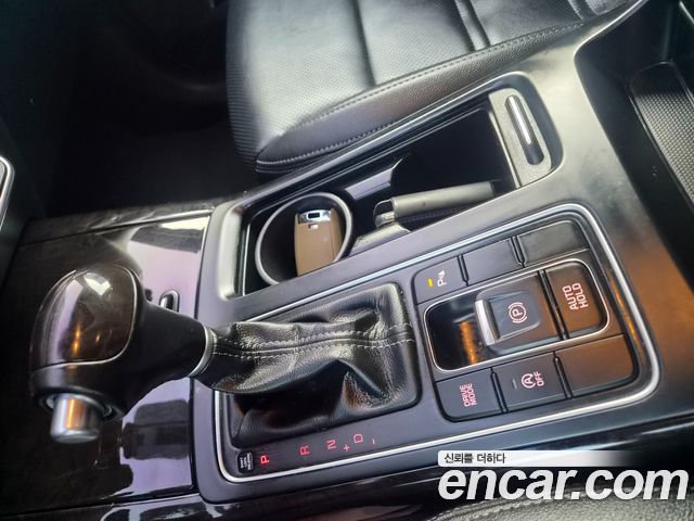 Kia Sorento Diesel 2.0 2WD Noblesse 2017 — фото 9