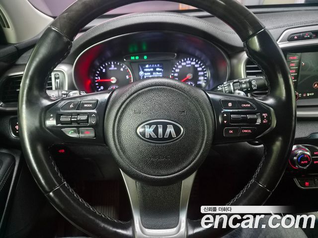 Kia Sorento Diesel 2.0 2WD Noblesse 2017 — фото 15