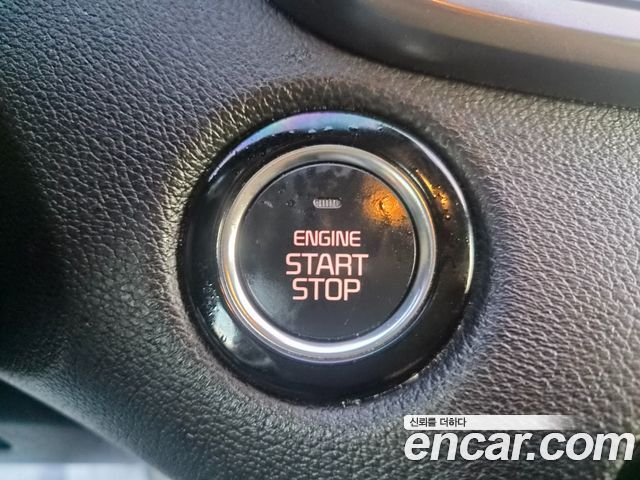 Kia Sorento Diesel 2.0 2WD Noblesse 2017 — фото 18