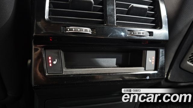 Volkswagen Touareg (III) 3.0 TDI Premium 2020 — фото 19