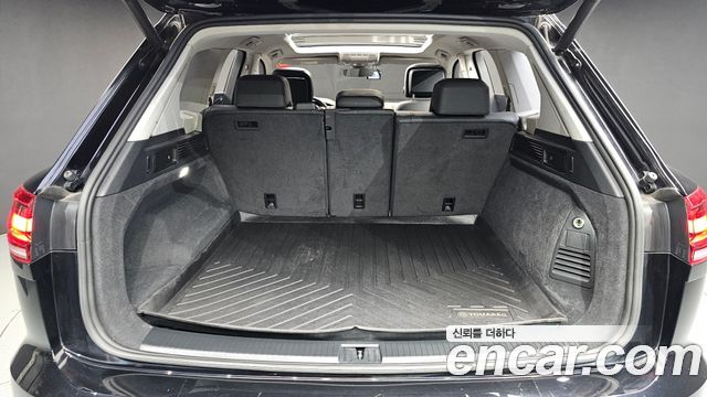 Volkswagen Touareg (III) 3.0 TDI Premium 2020 — фото 20