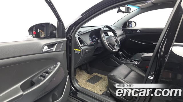 Hyundai Tucson Diesel 2.0 2WD Modern 2018 — фото 10