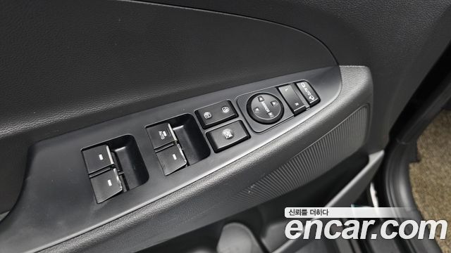 Hyundai Tucson Diesel 2.0 2WD Modern 2018 — фото 31