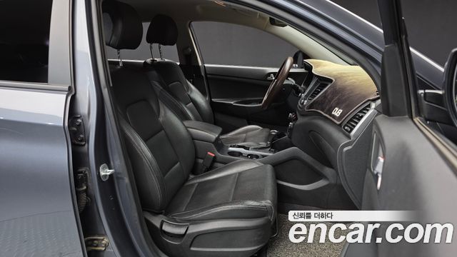 Hyundai Tucson Diesel 1.7 2WD Modern 2016 — фото 11