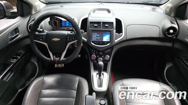Chevrolet Aveo Hatchback 1.4 Turbo RS 2014 — фото 7