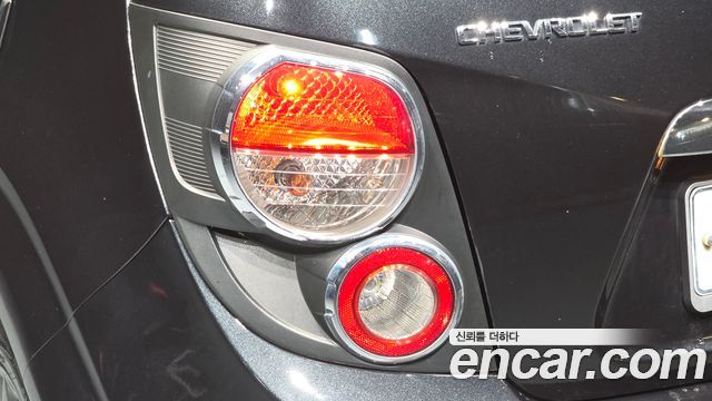 Chevrolet Aveo Hatchback 1.4 Turbo RS 2014 — фото 23