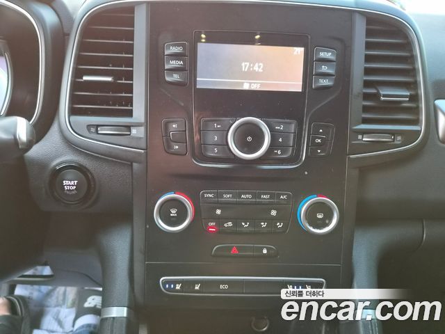 Renault Korea QM6 Quest 2.0 LPe LE 2WD 2024 — фото 21