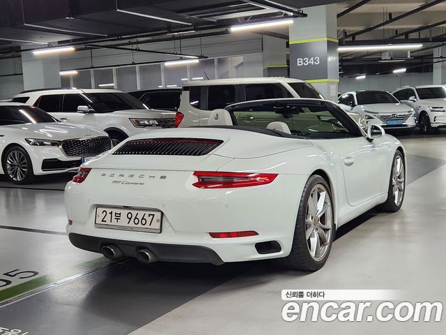 Porsche 911 Carrera Cabriolet 991 2017 — фото 4