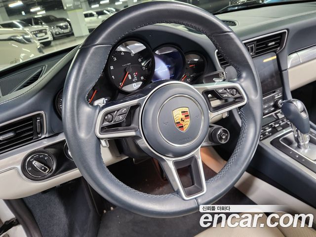Porsche 911 Carrera Cabriolet 991 2017 — фото 7